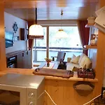 Anna Apartment *